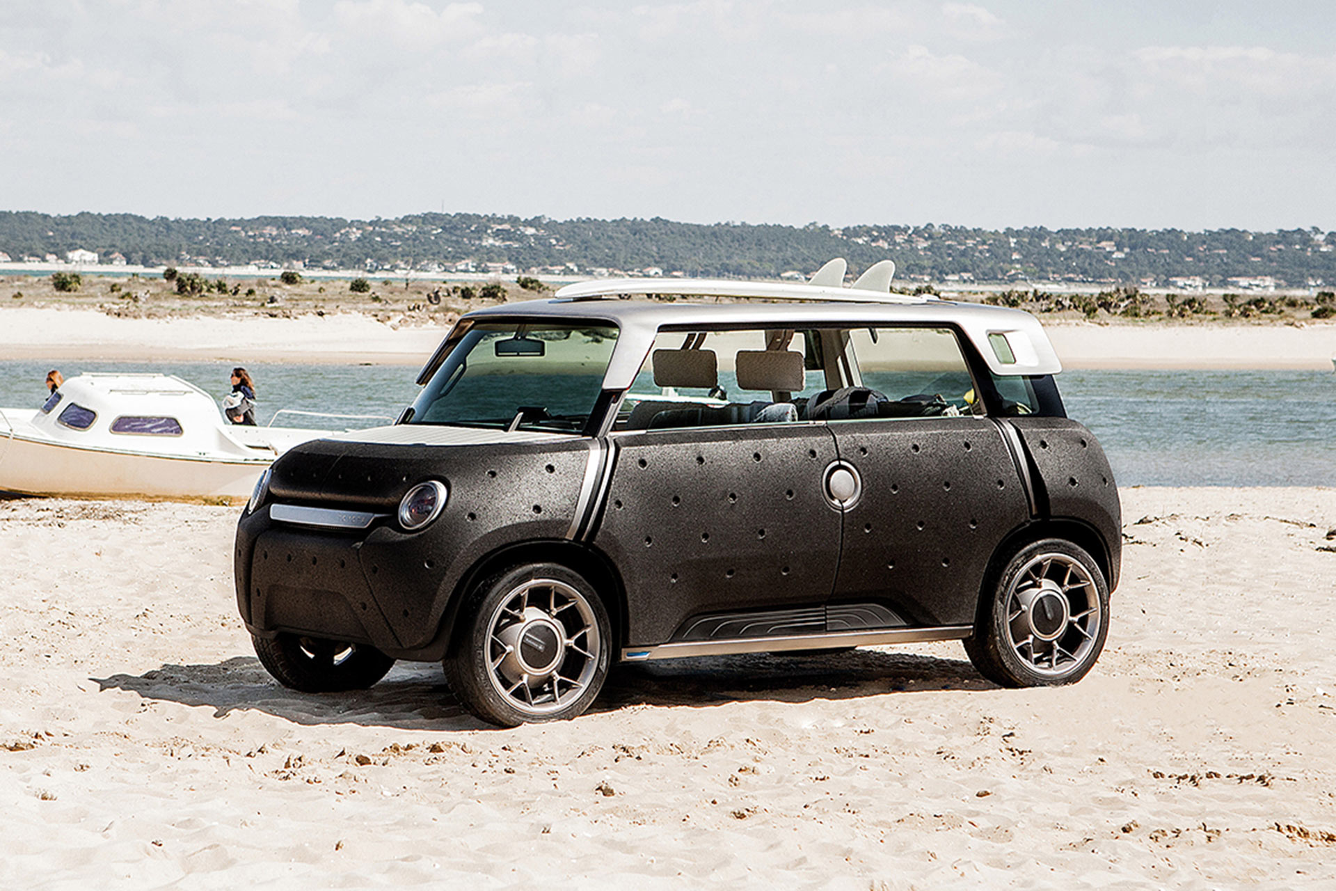 Así será el coche del futuro: 150 kilos más de plástico para consumir menos