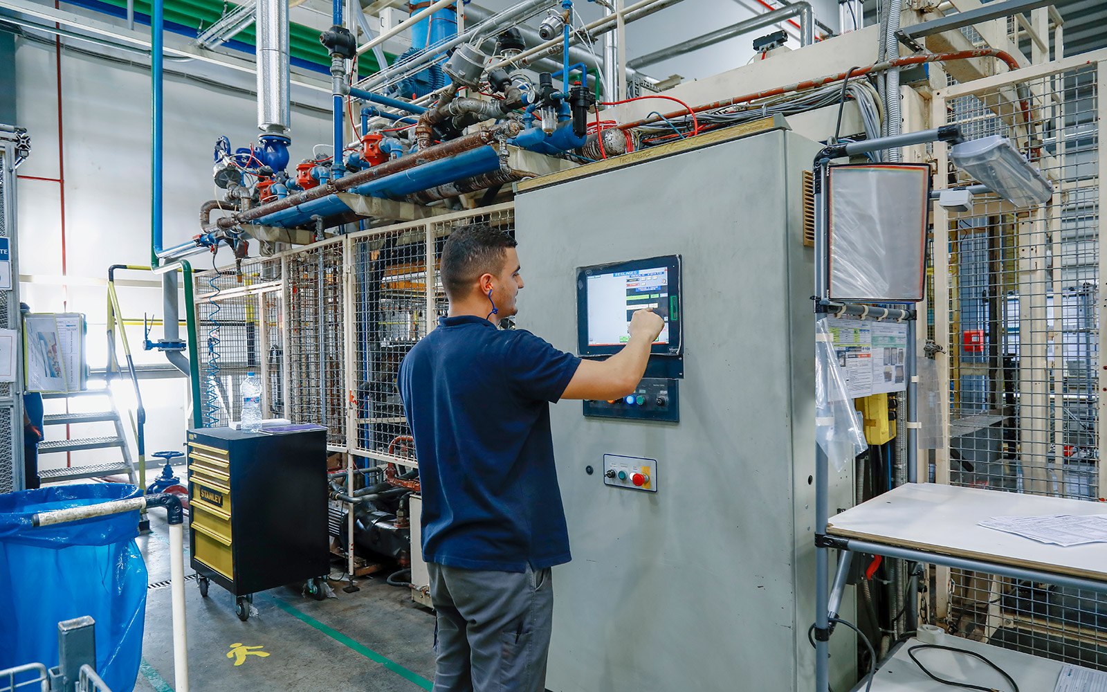 Automação de produção na Knauf Industries.