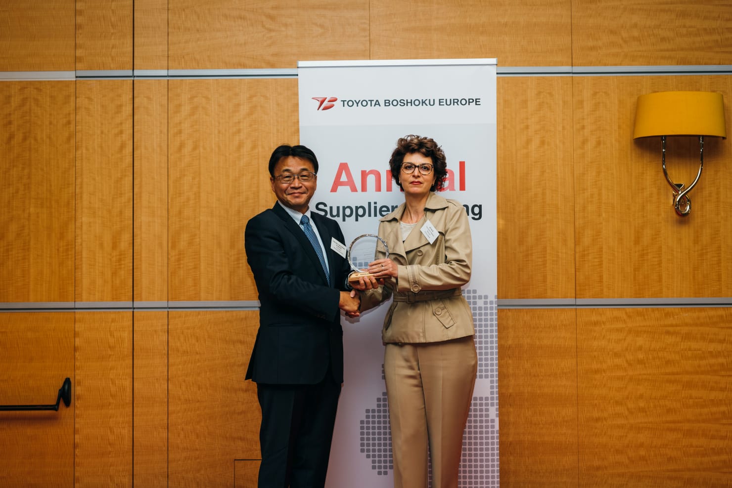 Die Verleihungszeremonie für die besten europäischen Zulieferer für Toyota Boshoku in Zaventem.
