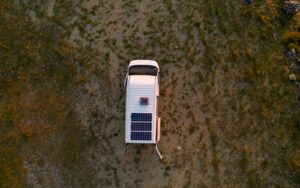 Paneles solares en automóviles: ¿son el futuro de la automoción?